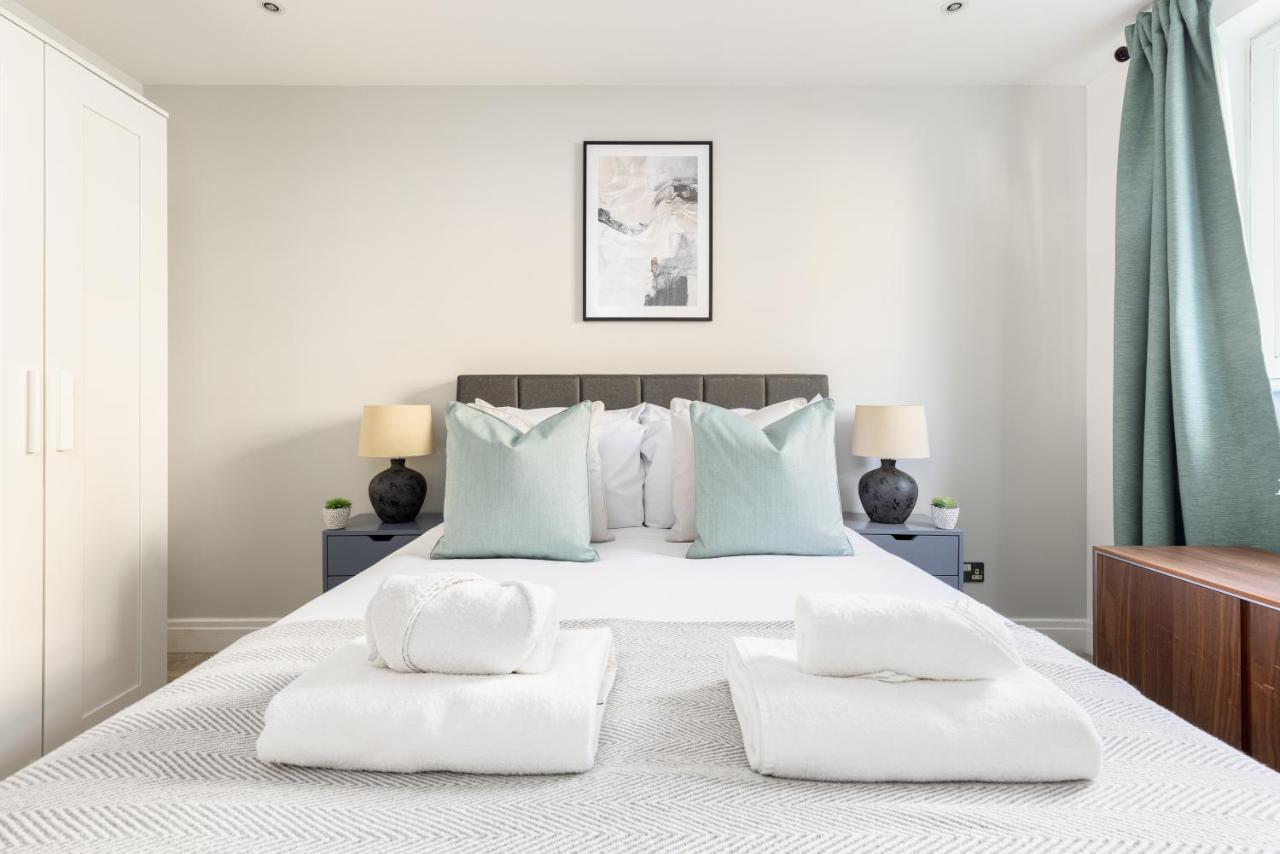 The Wandsworth Collection London