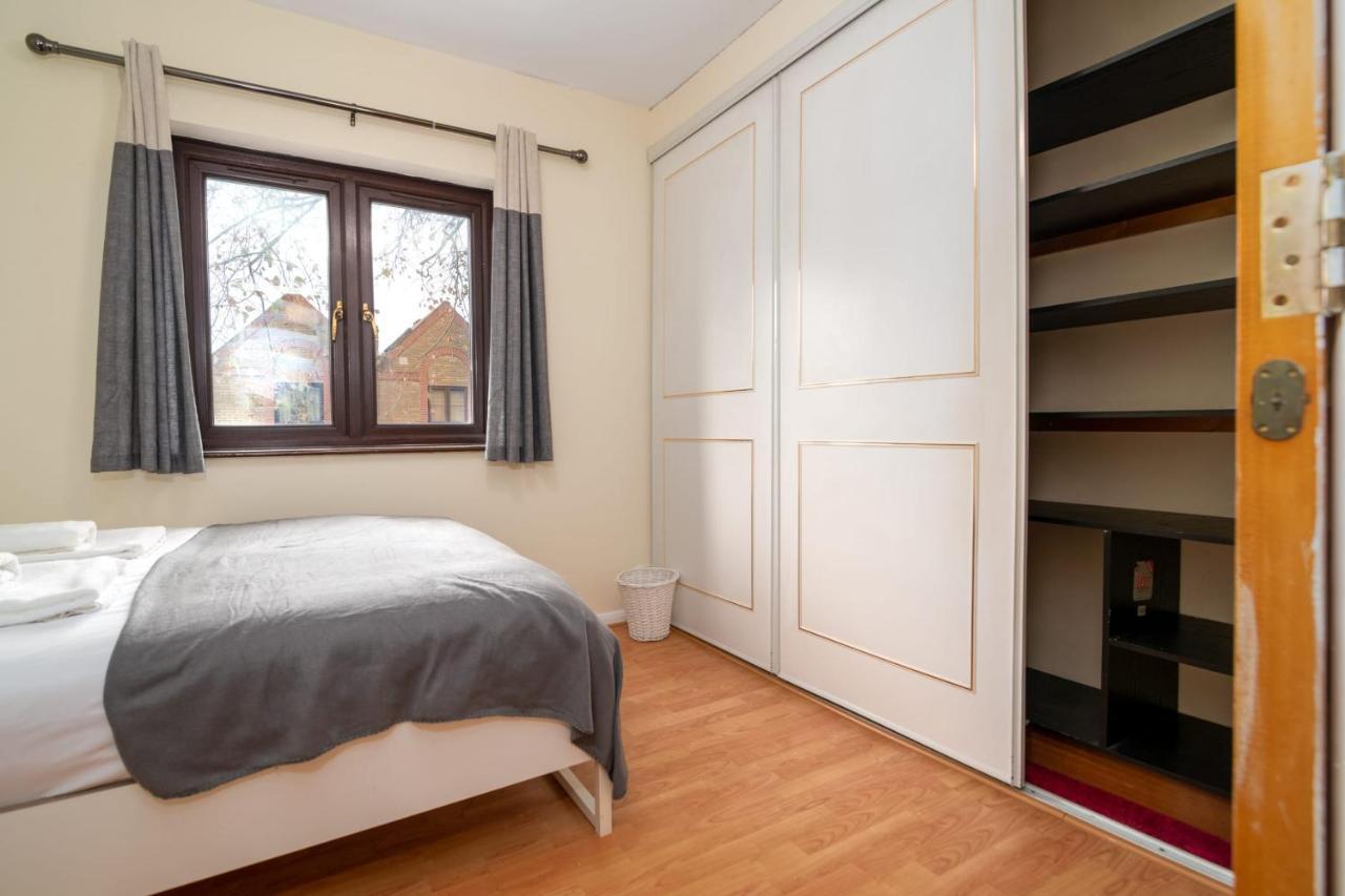 Guestready - 4br In Surrey Quays Canada Water * Londres