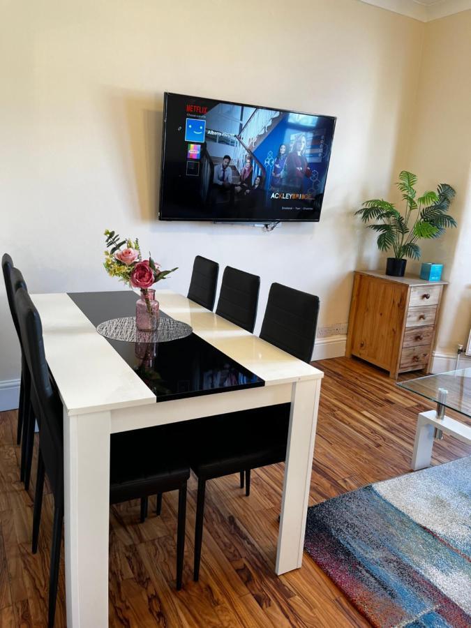 Albany House Holiday home *