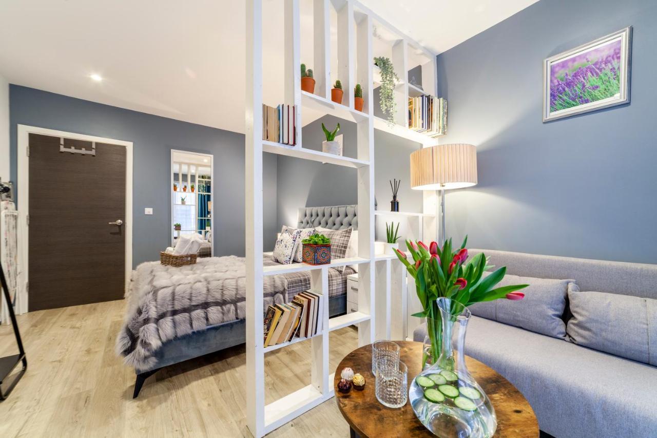 Private Double Bd With Optional Balcony, 15 Mins To Cc *