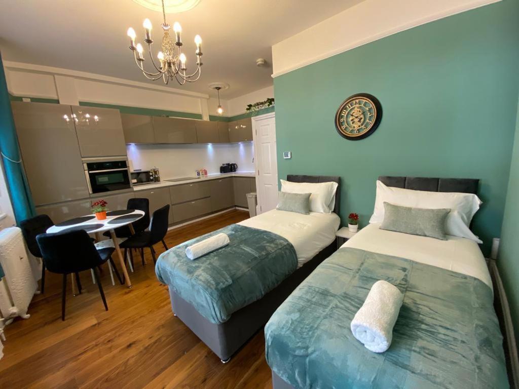 Kings Cross Apartment