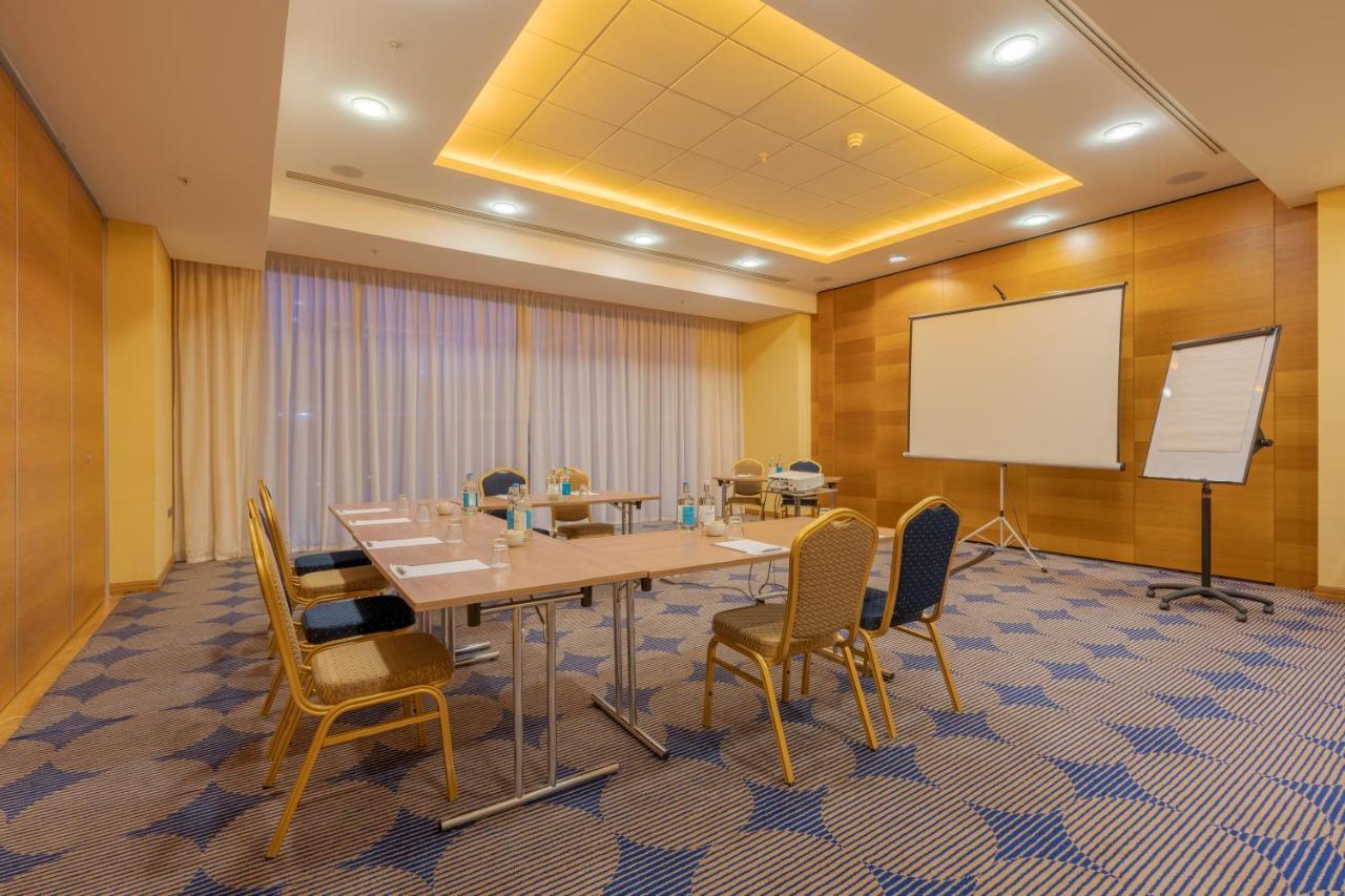 Pestana Chelsea Bridge & Hotel London