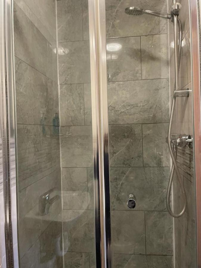 Anazing Studios 2 - North East London - Chingford Apartamento *