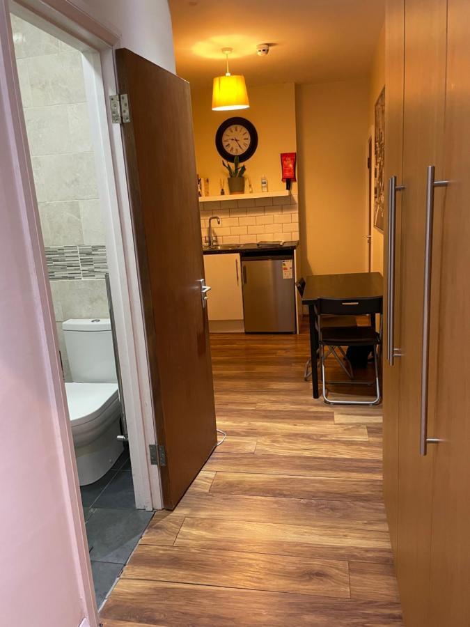Anazing Studios 2 - North East London - Chingford Apartamento Londres