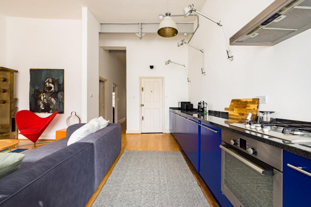 Stylish & Spacious Notting Hill Loft Apartment London