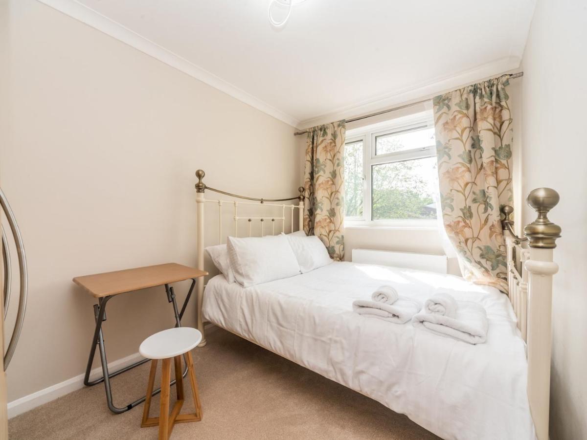 Holiday home Pass The Keys Spacious Cosy Close To Abbey Wood *