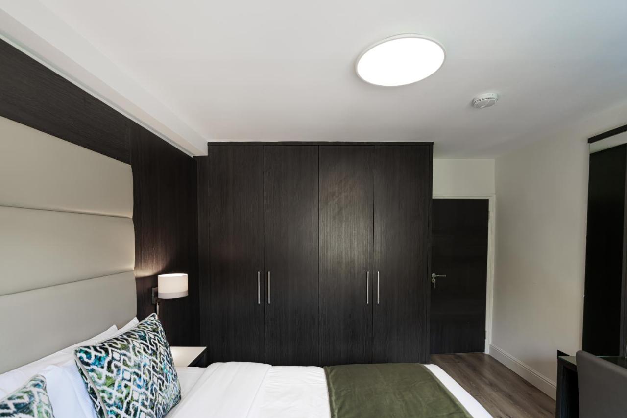 Penywern Earls Court Apartment *