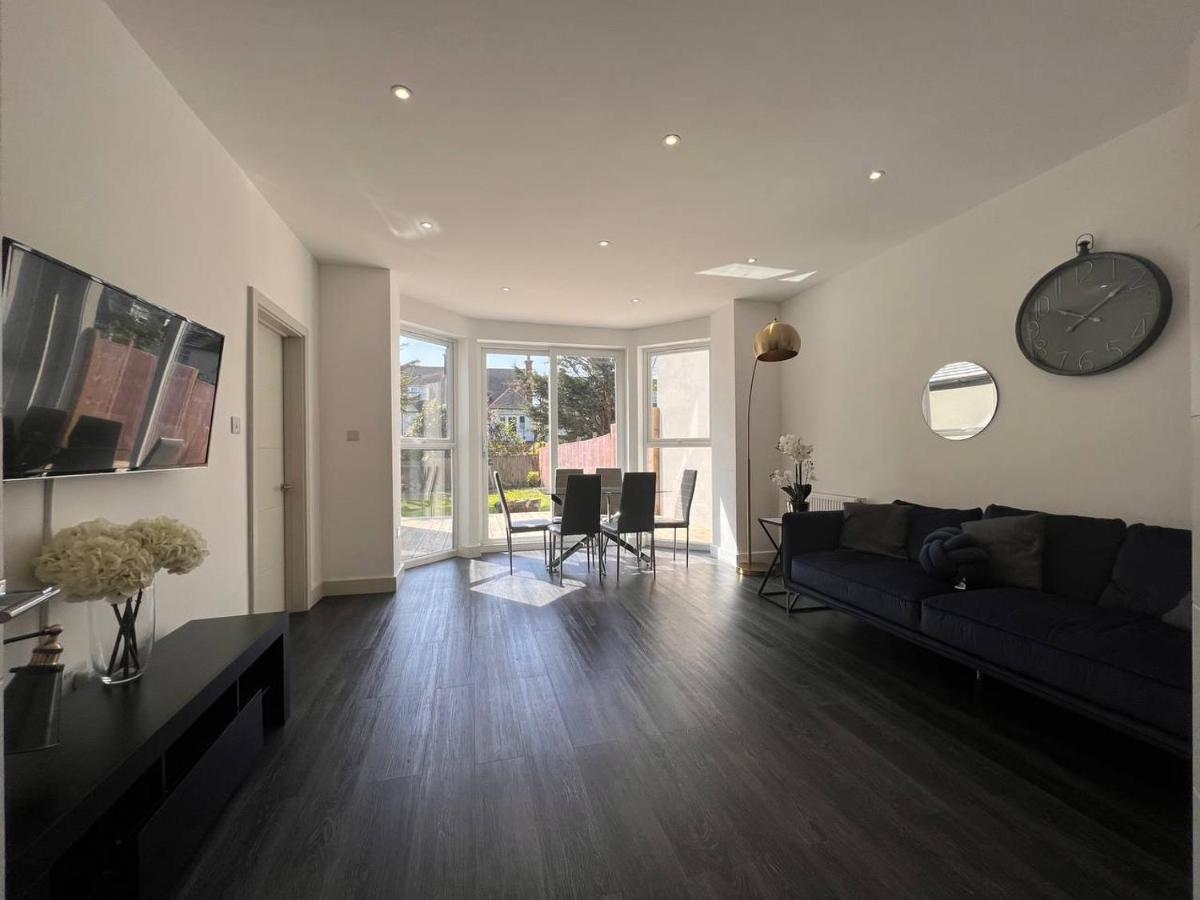 Aparthotel Star Finchley Road 3-bed Oasis With Garden *