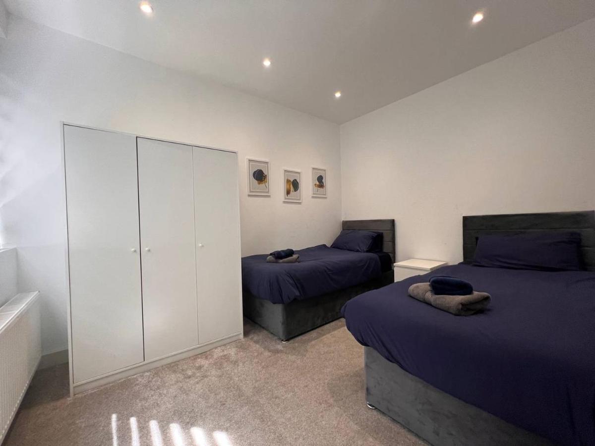 Star Finchley Road 3-bed Oasis With Garden Aparthotel