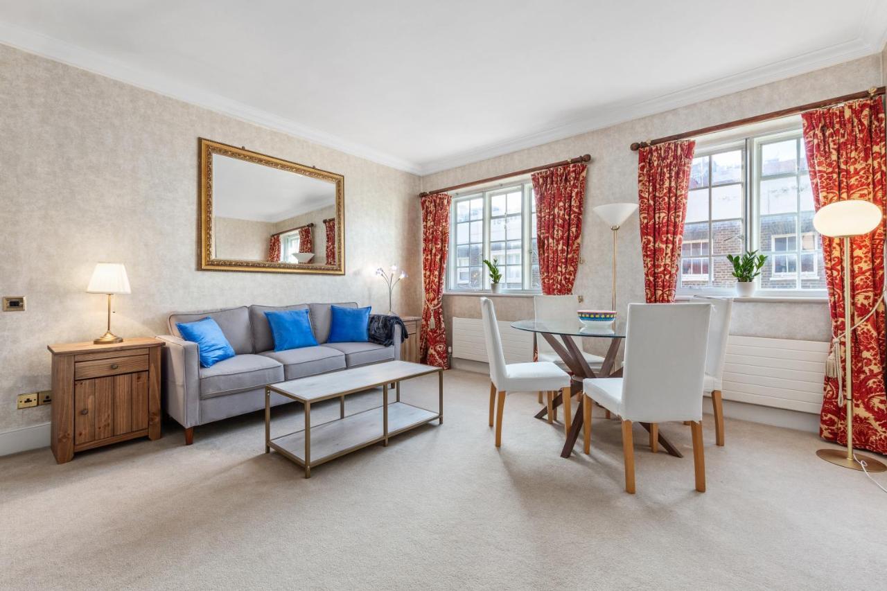 The Mayfair Large Snug Apartamento Londres