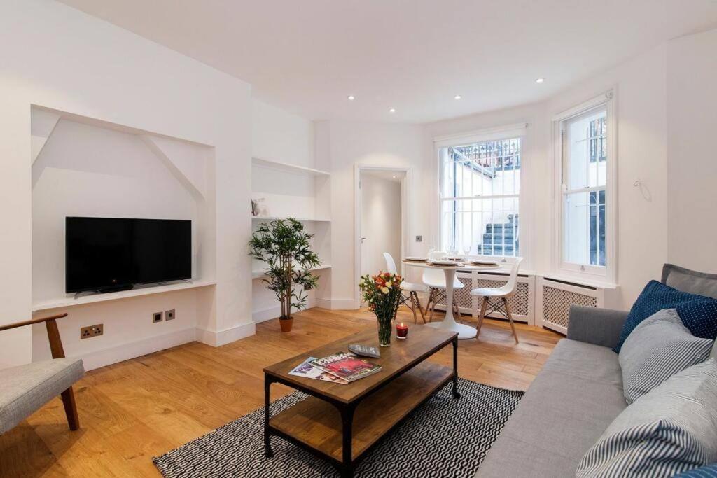 Apartment Charming Stylish One-bedroom