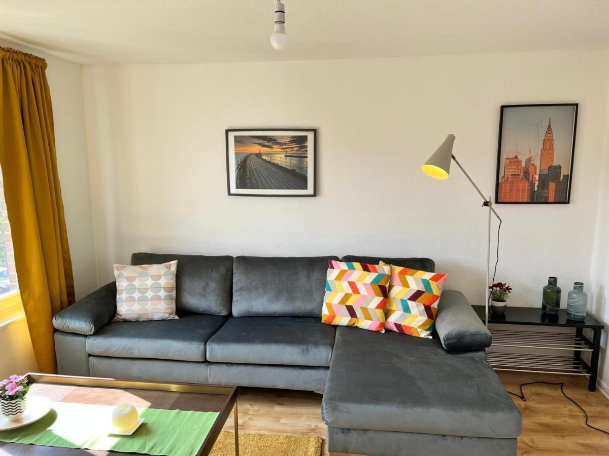 Morden 2 Bedroom Tower Bridge Apartment London