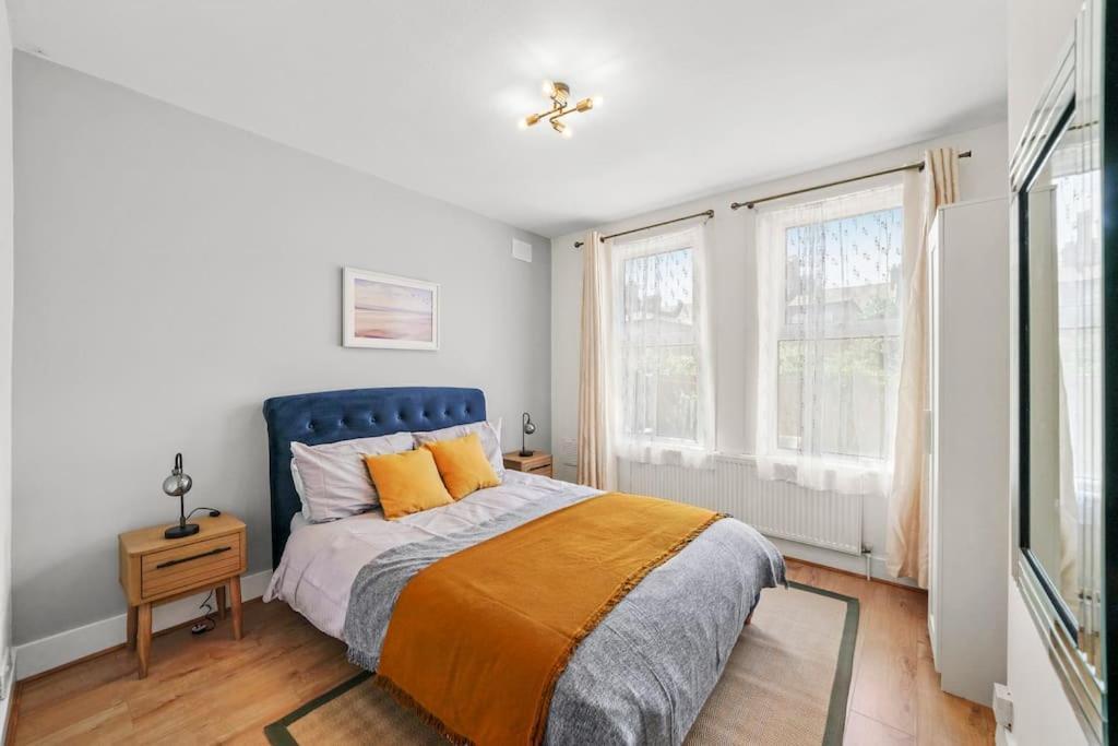 Bright 2 Bed Perfect Hub *
