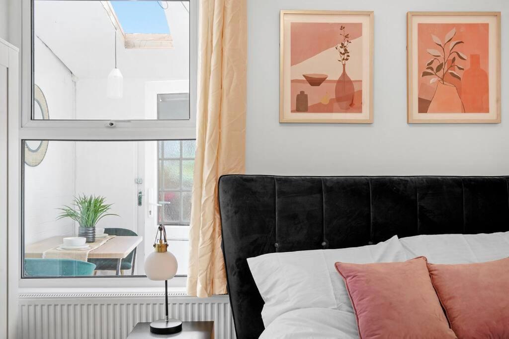 Apartment Bright 2 Bed Perfect Hub