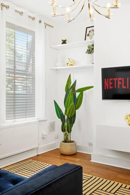 Bright 2 Bed Perfect Hub *