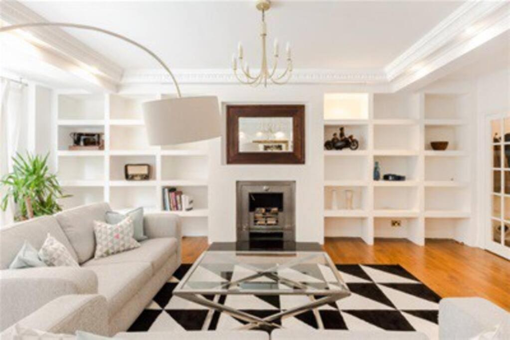 Apartment Huge Hyde Park Of Ca. 300 Sqm London