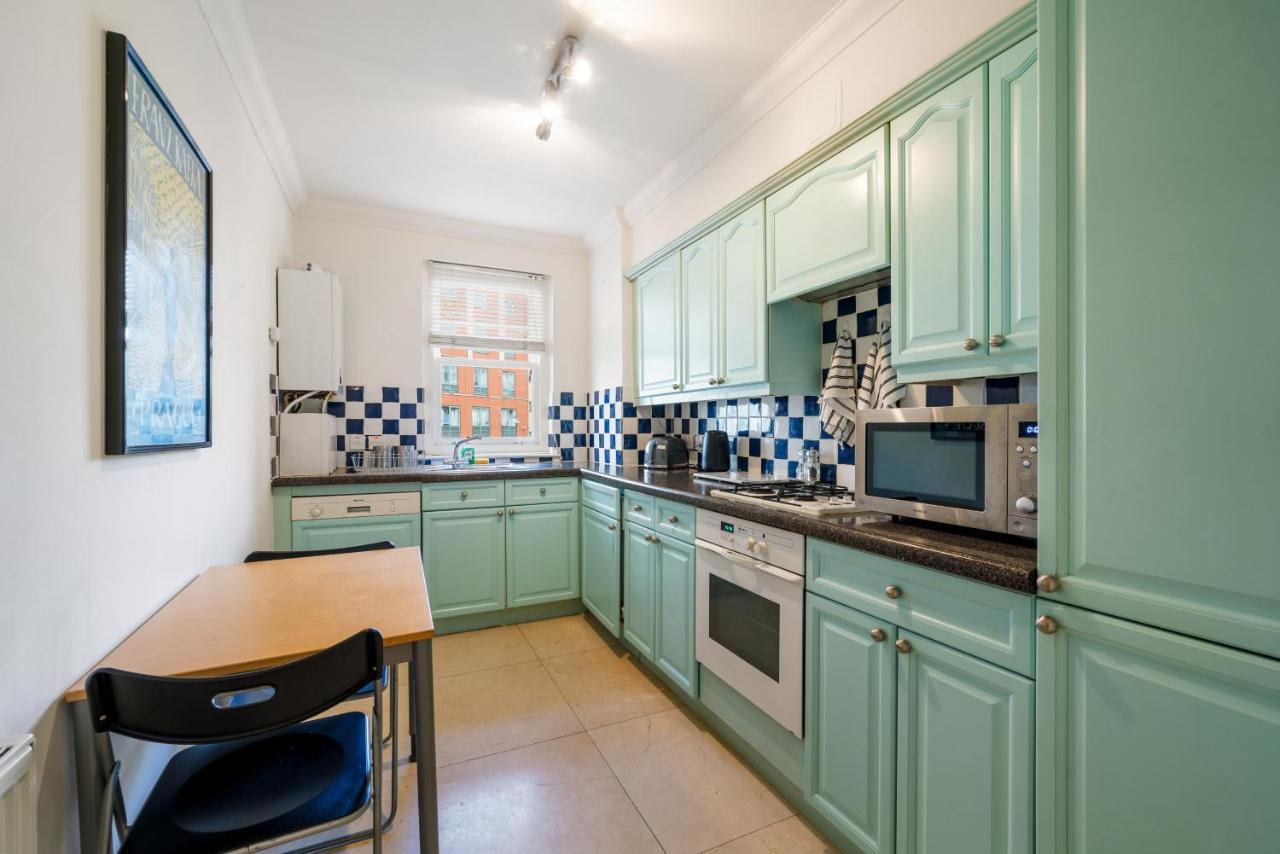 Apartamento Terrific 2 Bed 2 Bath Apt With Gym & Roof Terrace -12 Mins From *