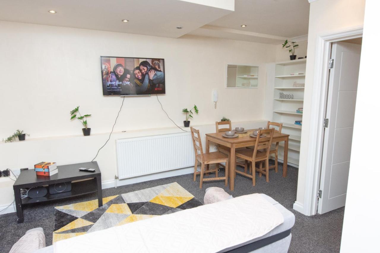 Apartment Evergreen Apartments-flat 7,