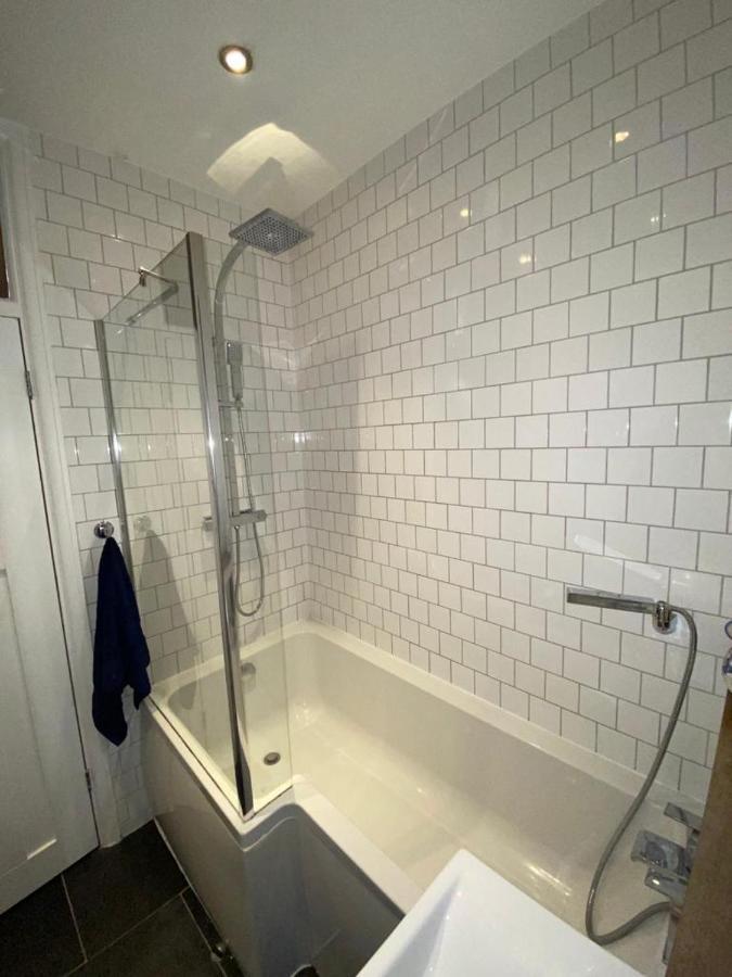 Three Bedroom Family With Garden In Walthamstow * London
