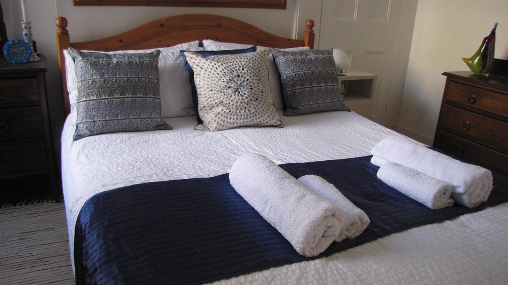 Homestay Holmewood London