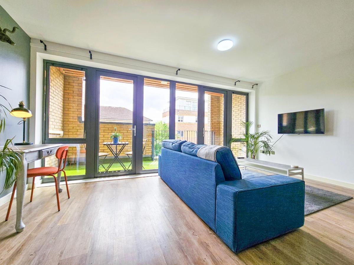 Apartamento Centrally Located Spacious Flat Near Canary Wharf Londres