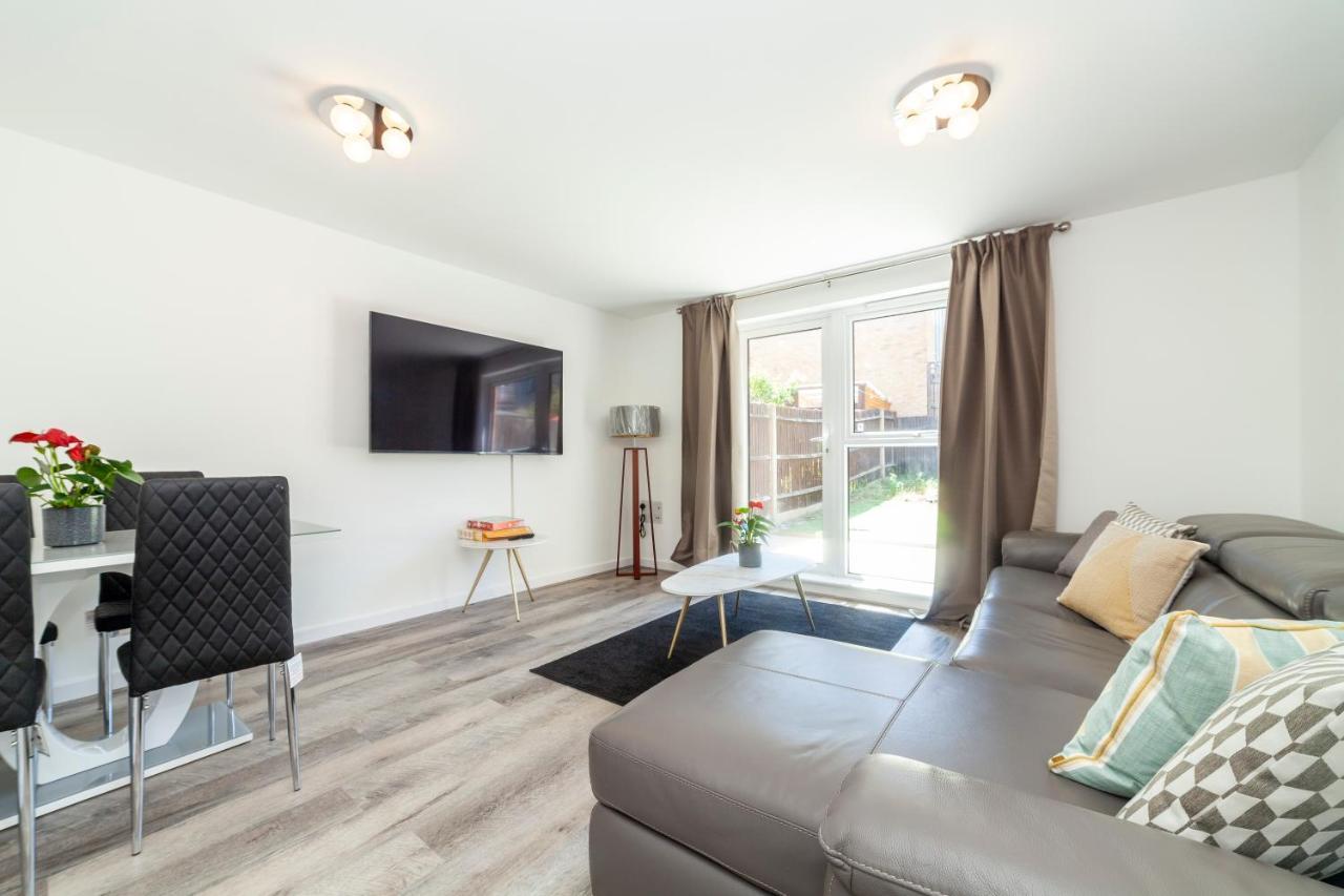 Bright 2 Bdr House Wgarden & Parking, Greenwich Apartamento