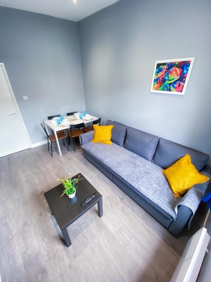 Stylish 1 Bedroom Flat In Wood London