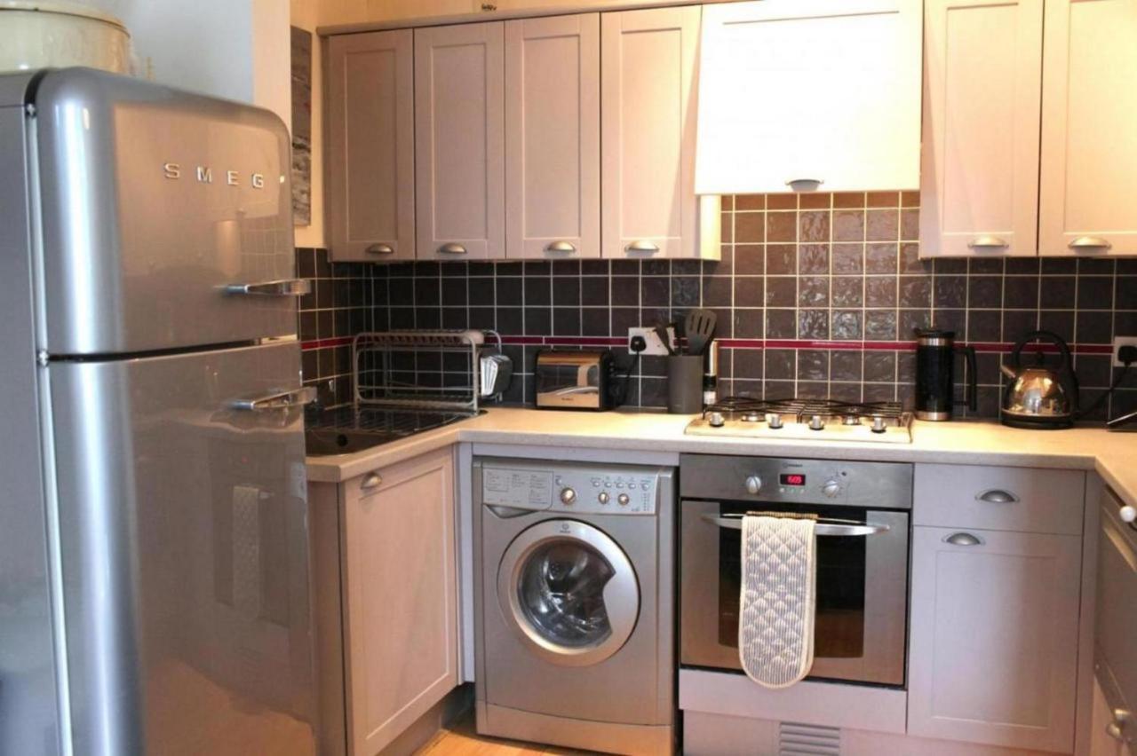 Trendy 2bd Flat In West Hampstead Apartment