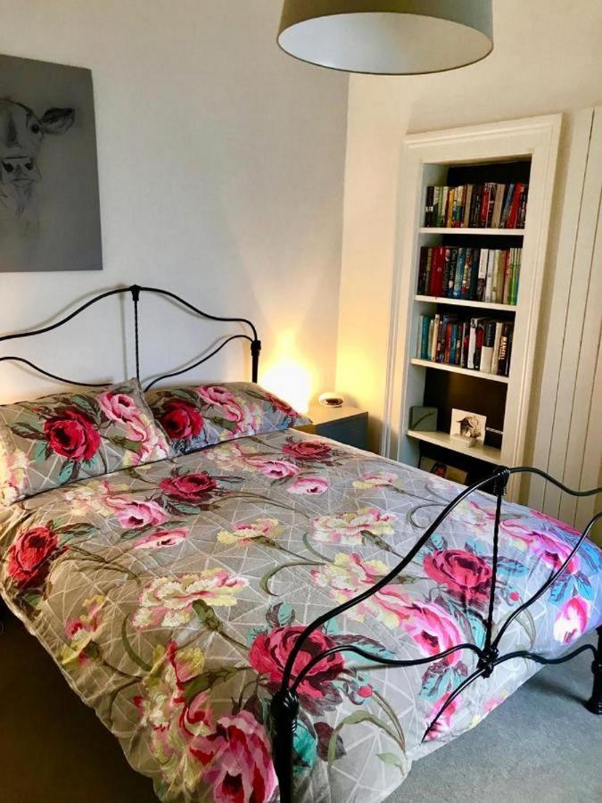 Trendy 2bd Flat In West Hampstead Apartment London