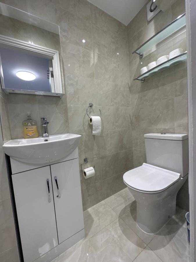 Studio Apartment London