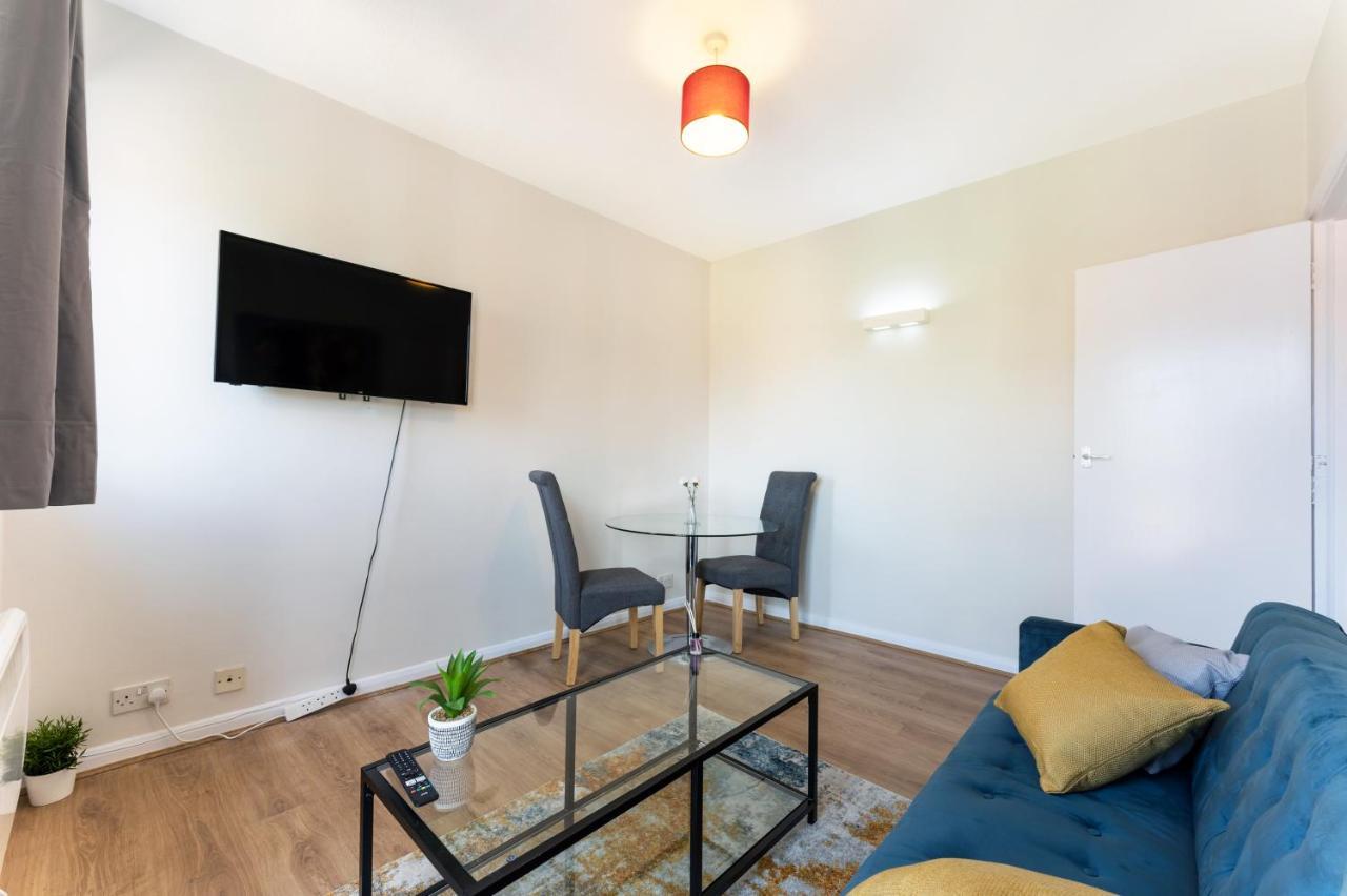 Apartment Stunning Aparment In Canada Water *