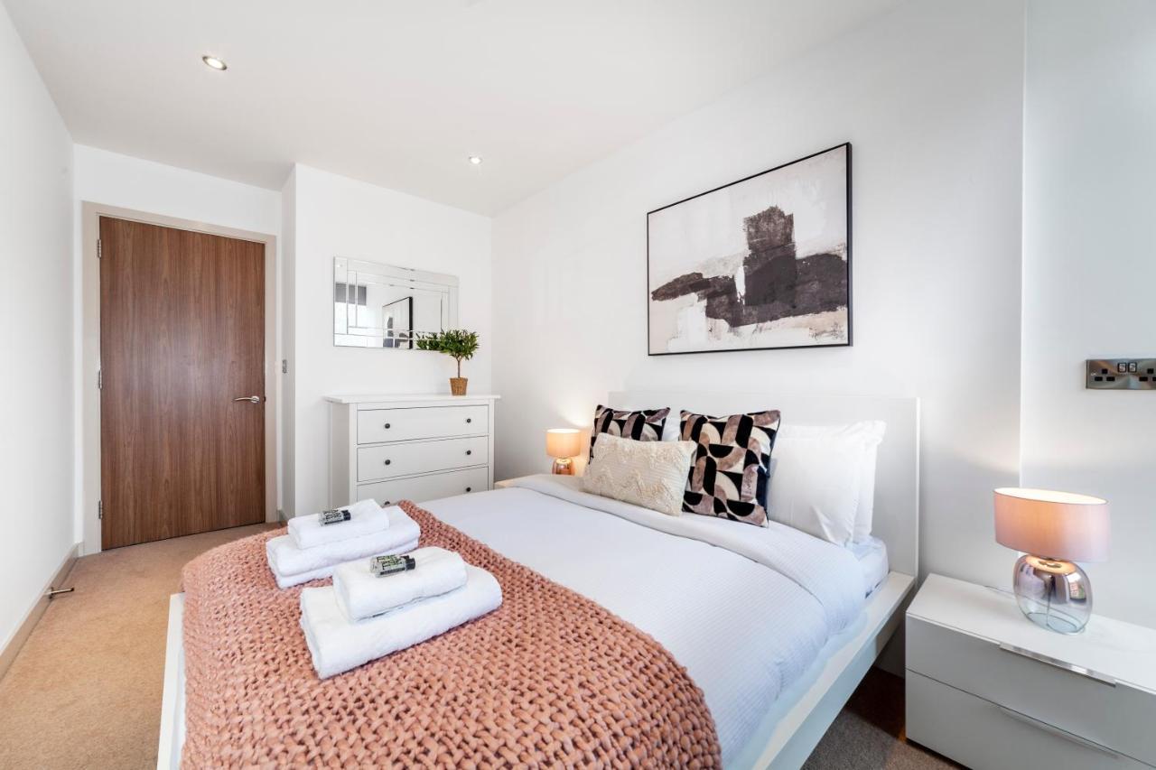 Immaculate 3br In Hackney Apartment London