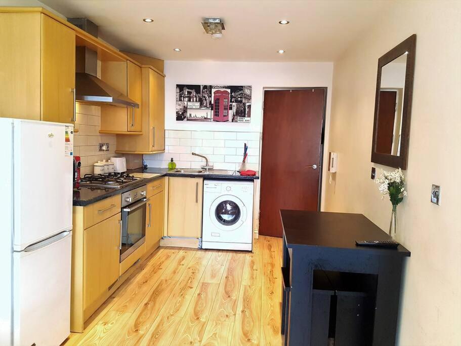Apartment Comfortable Flat Near London