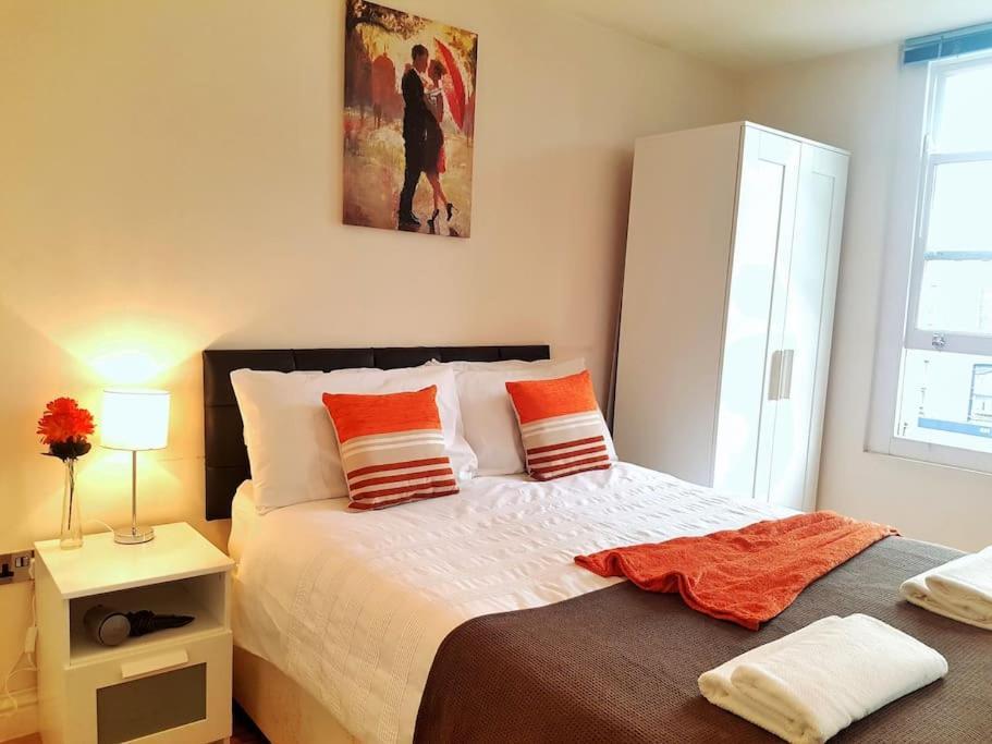 Comfortable Flat Near London