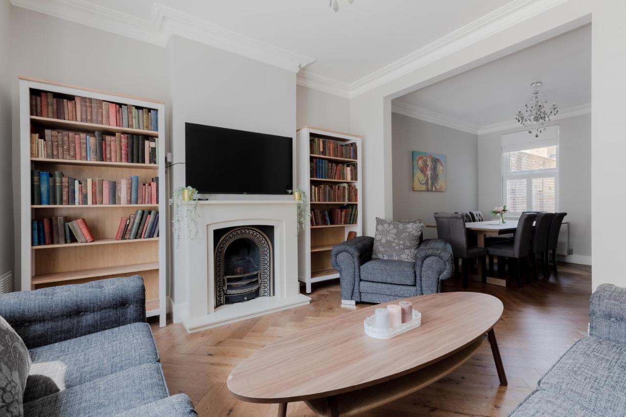 Apartment Central, Stylish And Spacious 4 Bedroom House 2,5 Bathrooms In Shepherd's Bush *