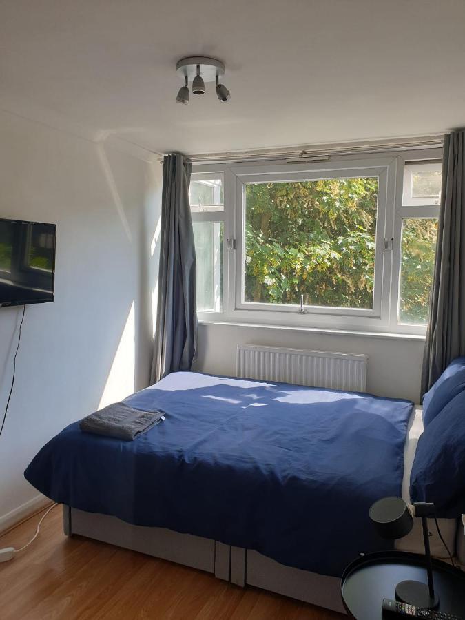 Stylish 4 Bedroom Flat * London