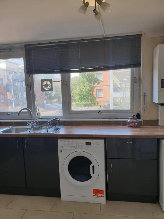 Stylish 4 Bedroom Flat Apartment