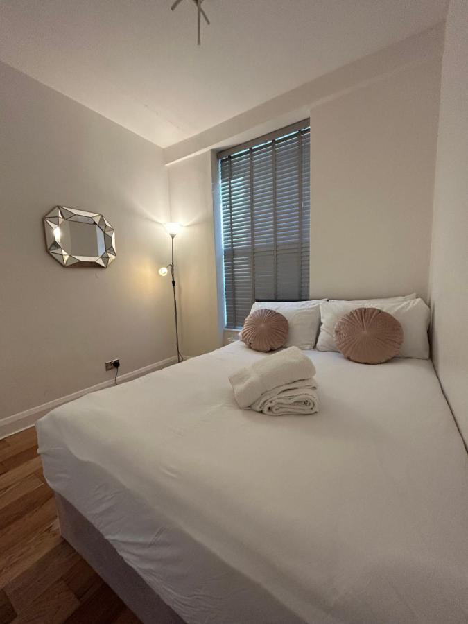 Marble Arch Apartment, 2-bedroom Apartamento Londres