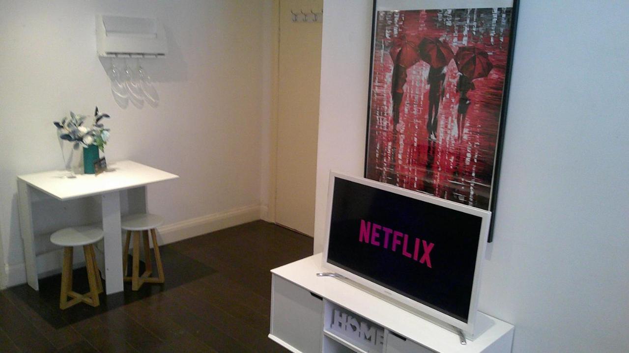 Stylish West Get Away Shepherd Bush Market Westfield Apartment London