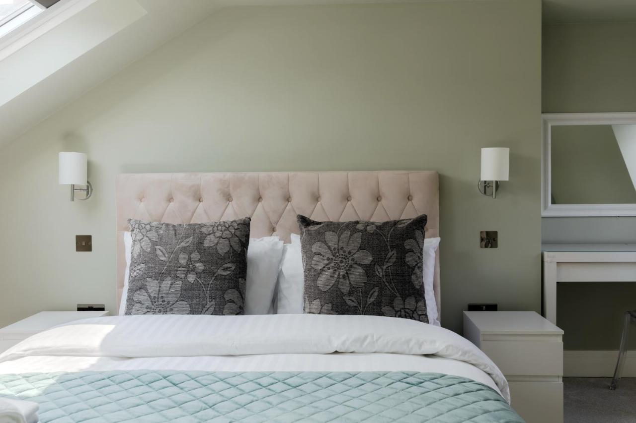 Apartment Central, Stylish And Spacious 4 Bedroom House 2,5 Bathrooms In Shepherd's Bush *