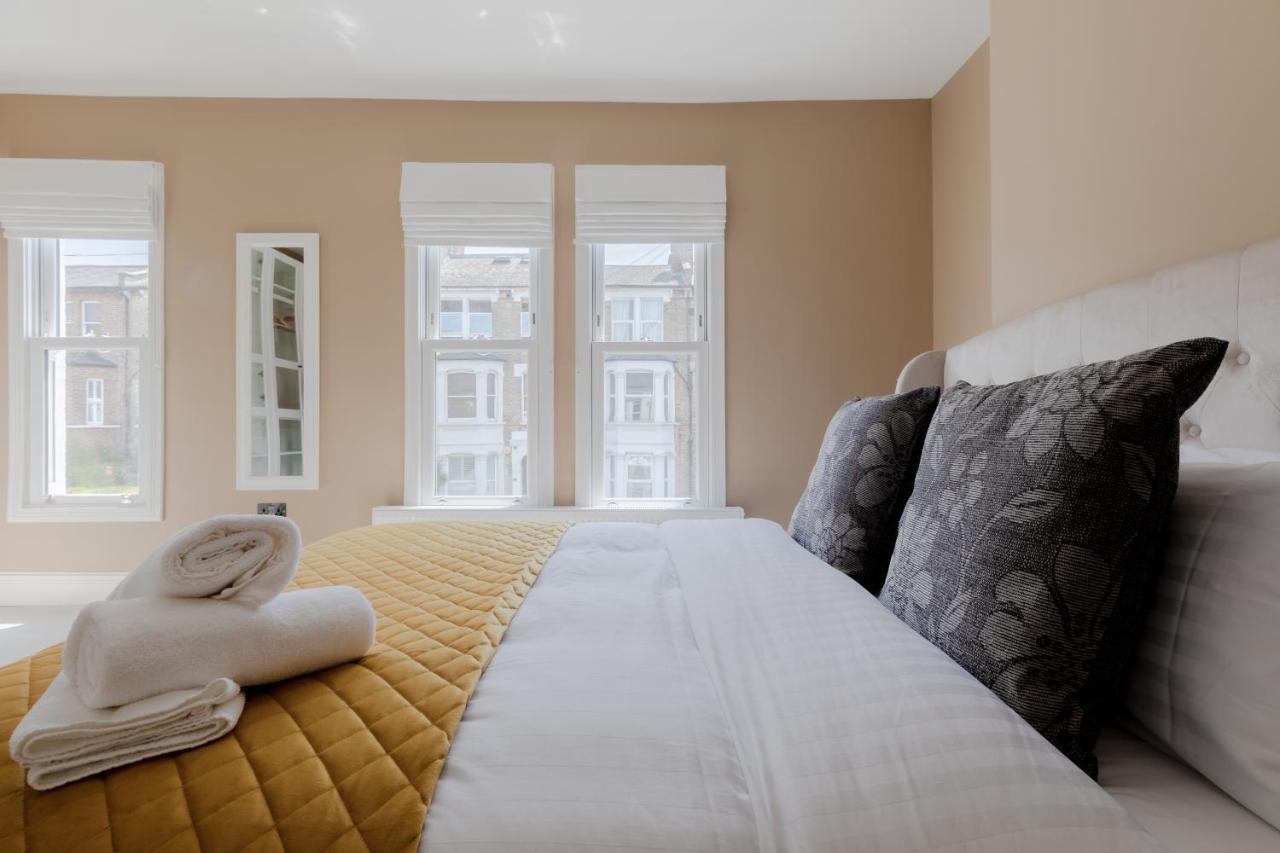Central, Stylish And Spacious 4 Bedroom House 2,5 Bathrooms In Shepherd's Bush Apartment *
