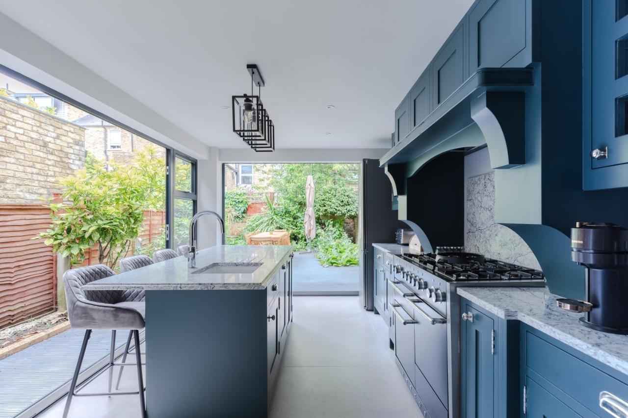 Central, Stylish And Spacious 4 Bedroom House 2,5 Bathrooms In Shepherd's Bush * London