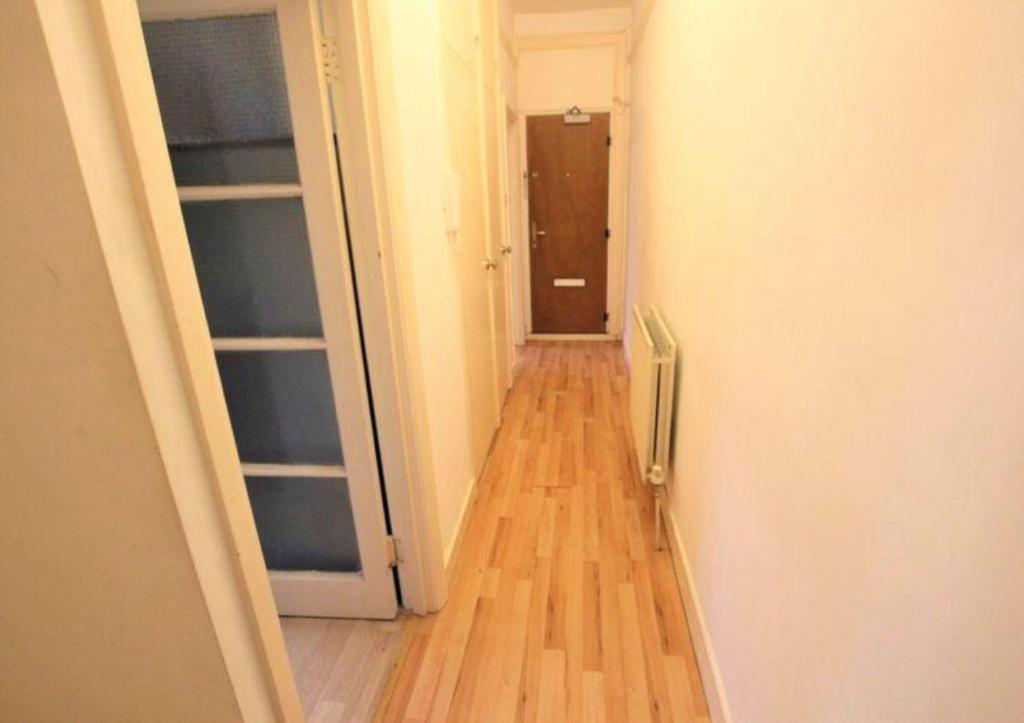 Tower Bridge! Immaculate One Bed Apartment *