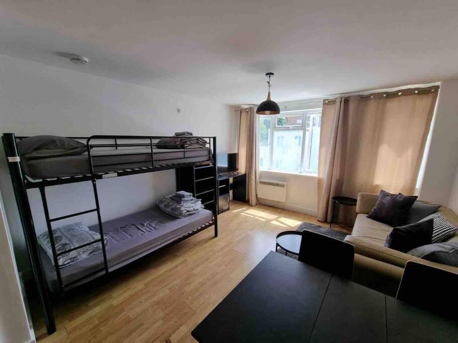 Bright And Cosy 1 Bed Flat Next To Tower Bridge Apartment *