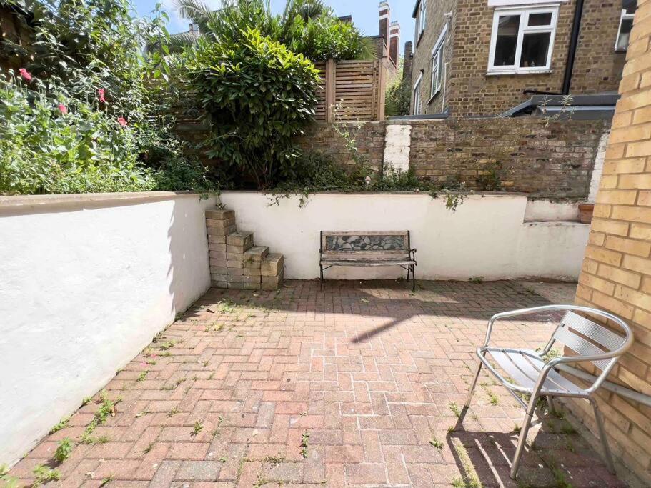 Private House Shepherd's Bush W3 Apartment