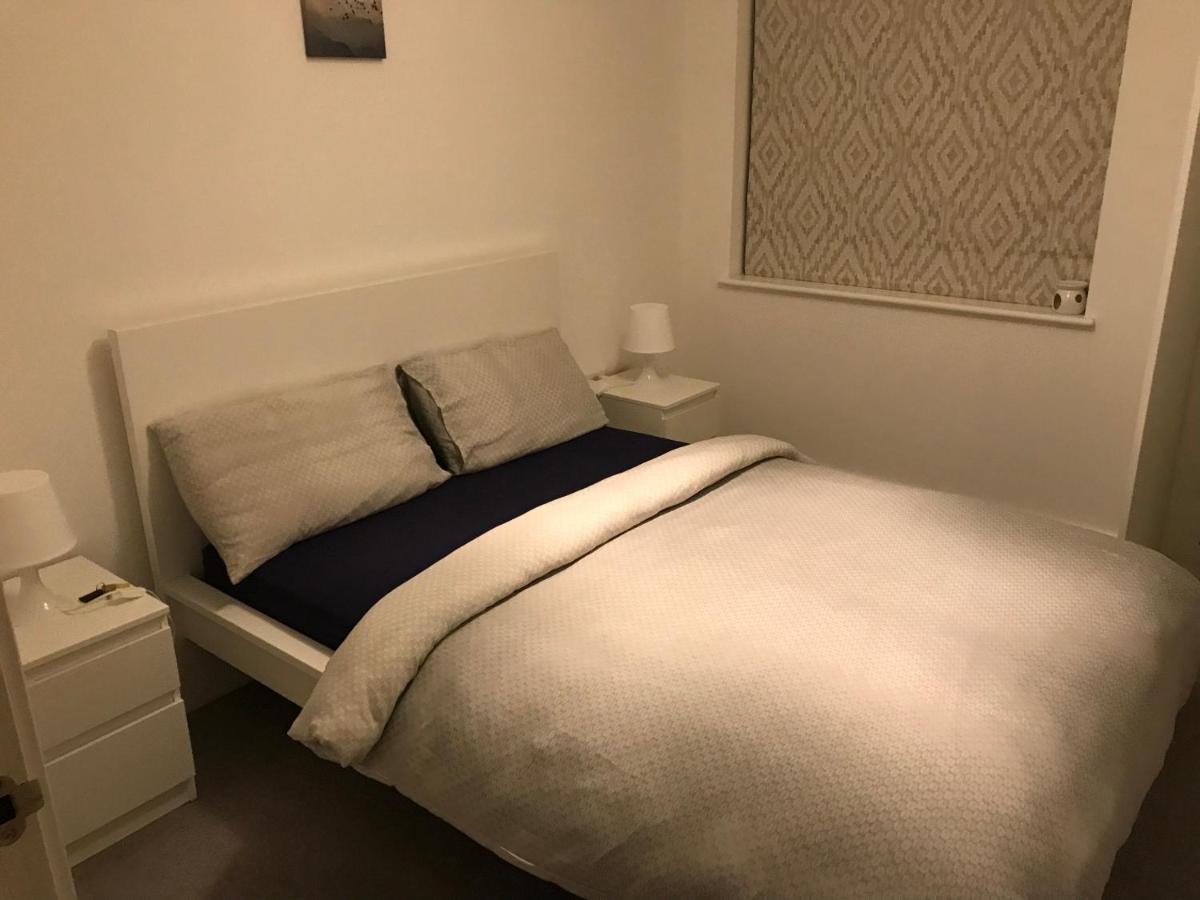 Privatunterkunft Private & Private Bathroom In Park Royal London
