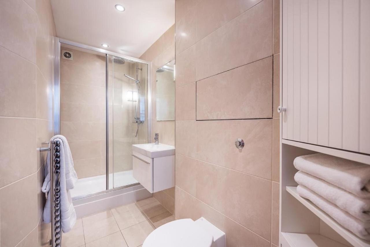 Fantastic 1 Bedroom Flat Leicester Square West End * London