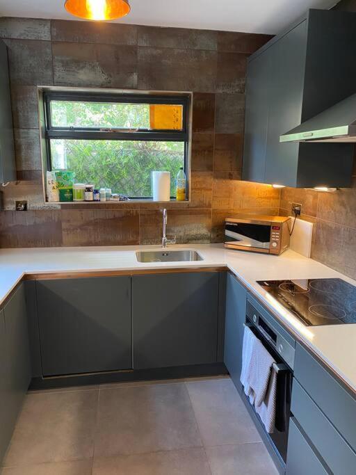Holiday home Charming House In The Heart Of Xar London