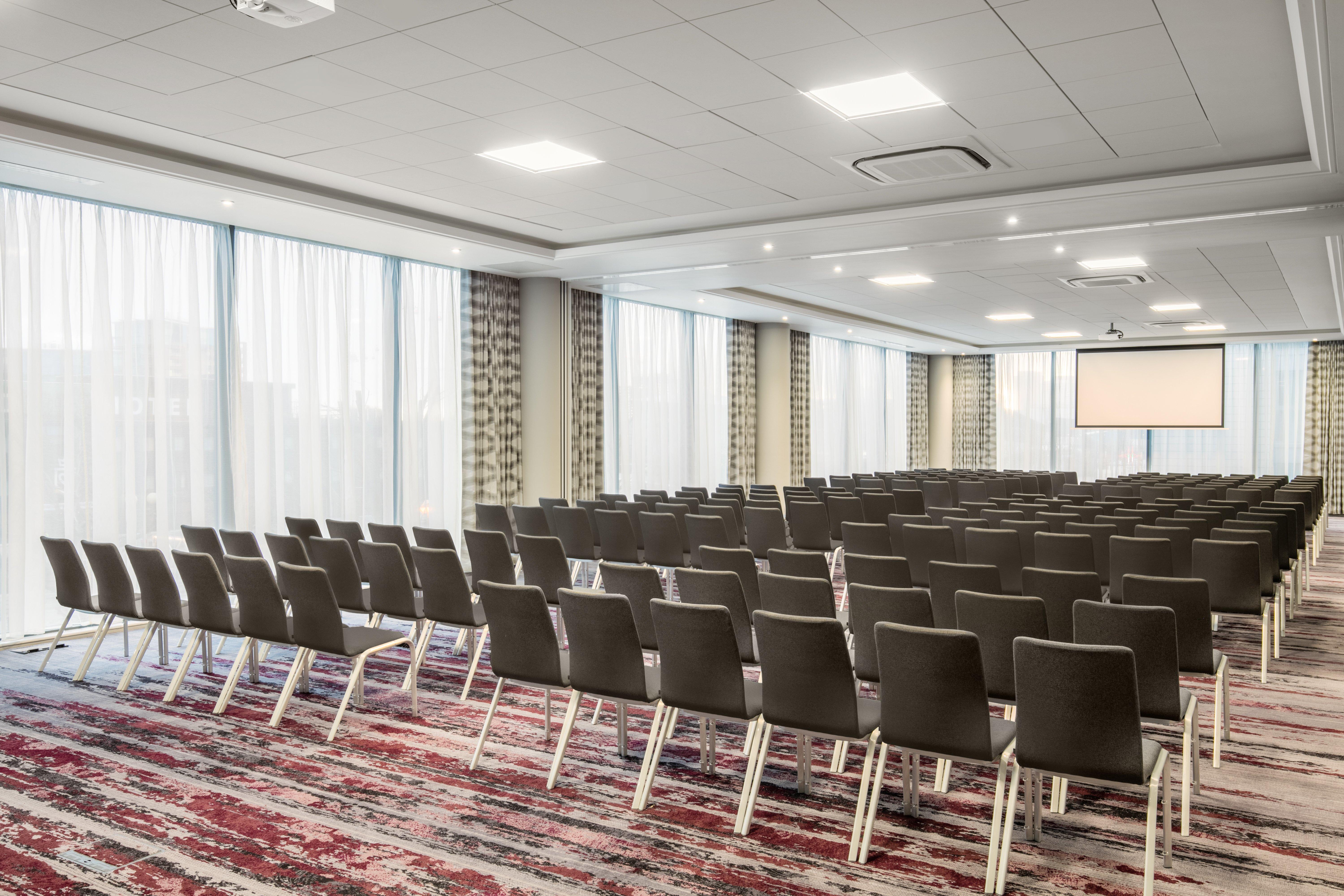 Hotel Crowne Plaza - Docklands By Ihg