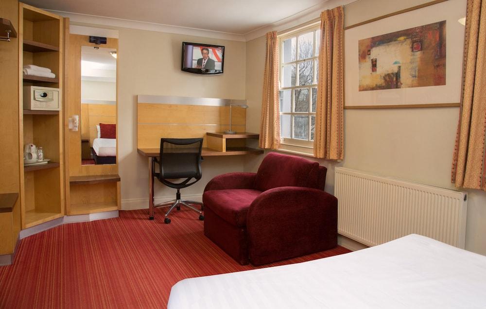 Comfort Victoria Inn 3*